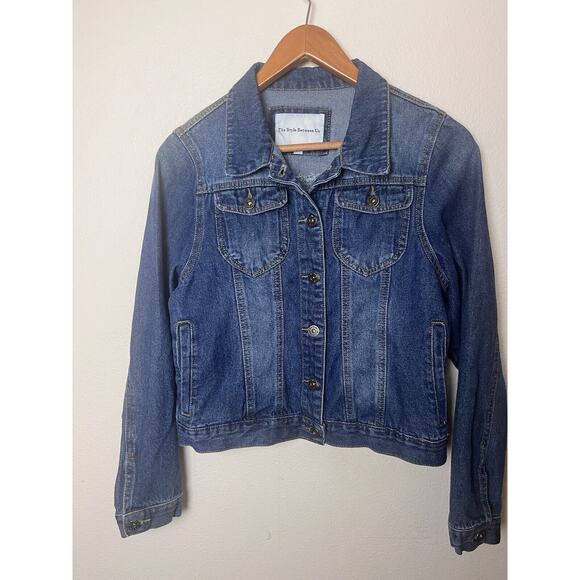 The Style Between Us Blue Denim Jacket Women’s Sz Medium Lion - Picture 1 of 10